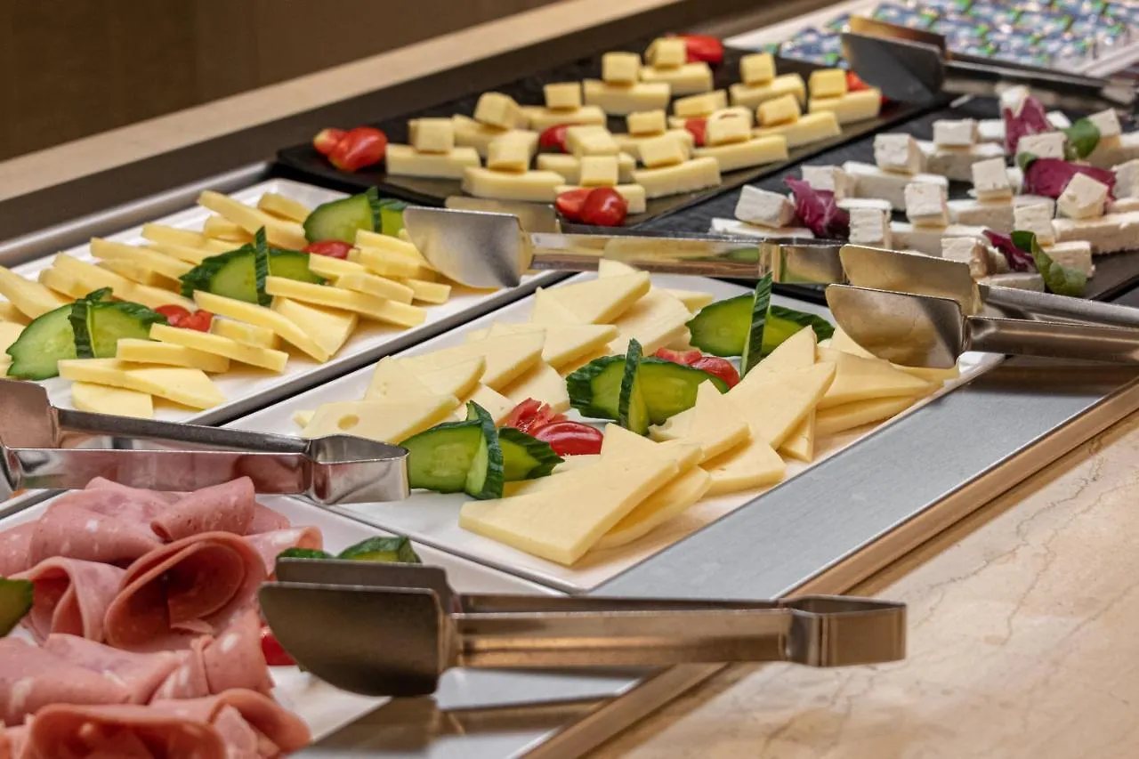 Otel Holiday Inn Thessaloniki By Ihg