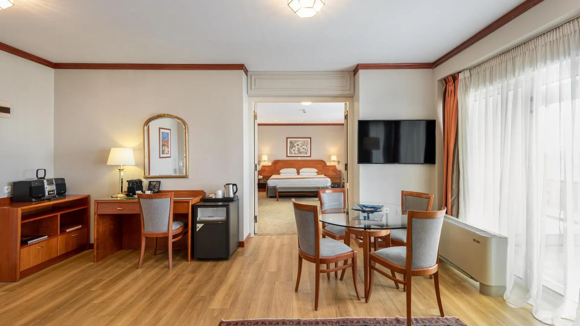 Holiday Inn Thessaloniki By Ihg
