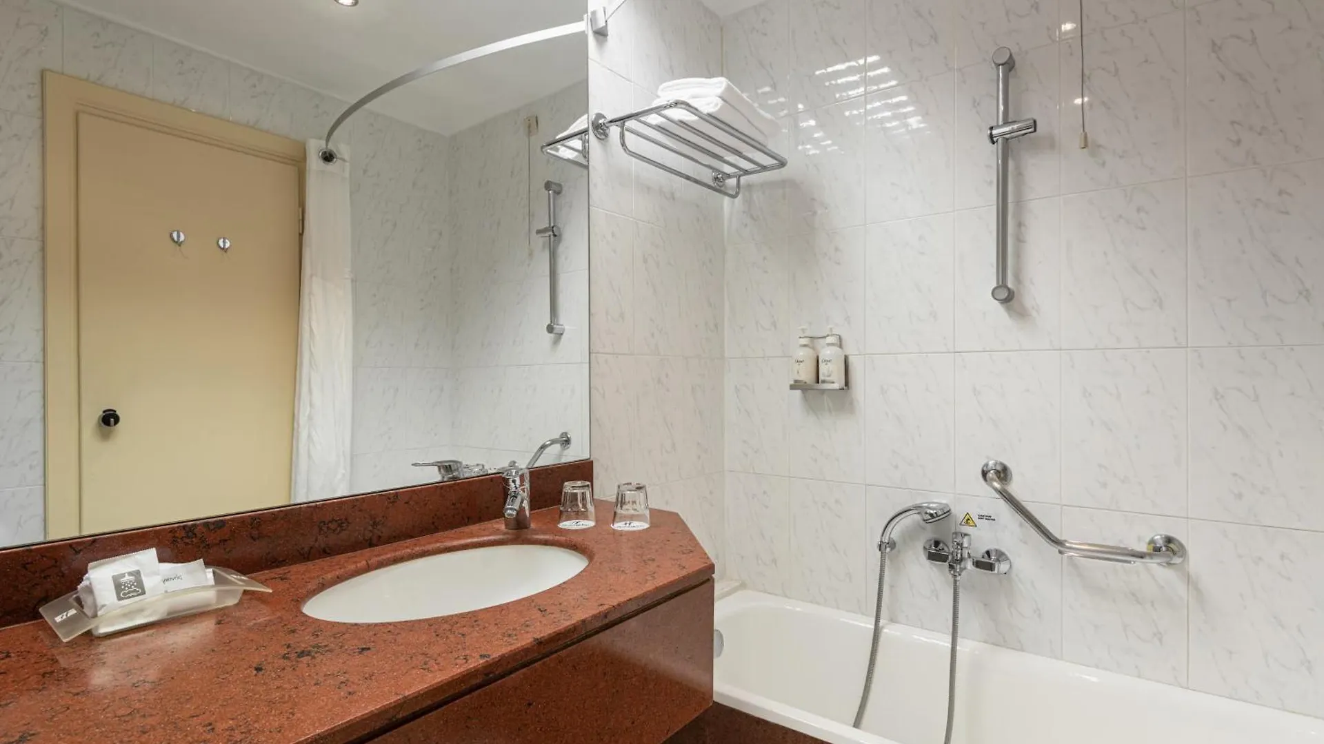 ***** Otel Holiday Inn Thessaloniki By Ihg Yunanistan